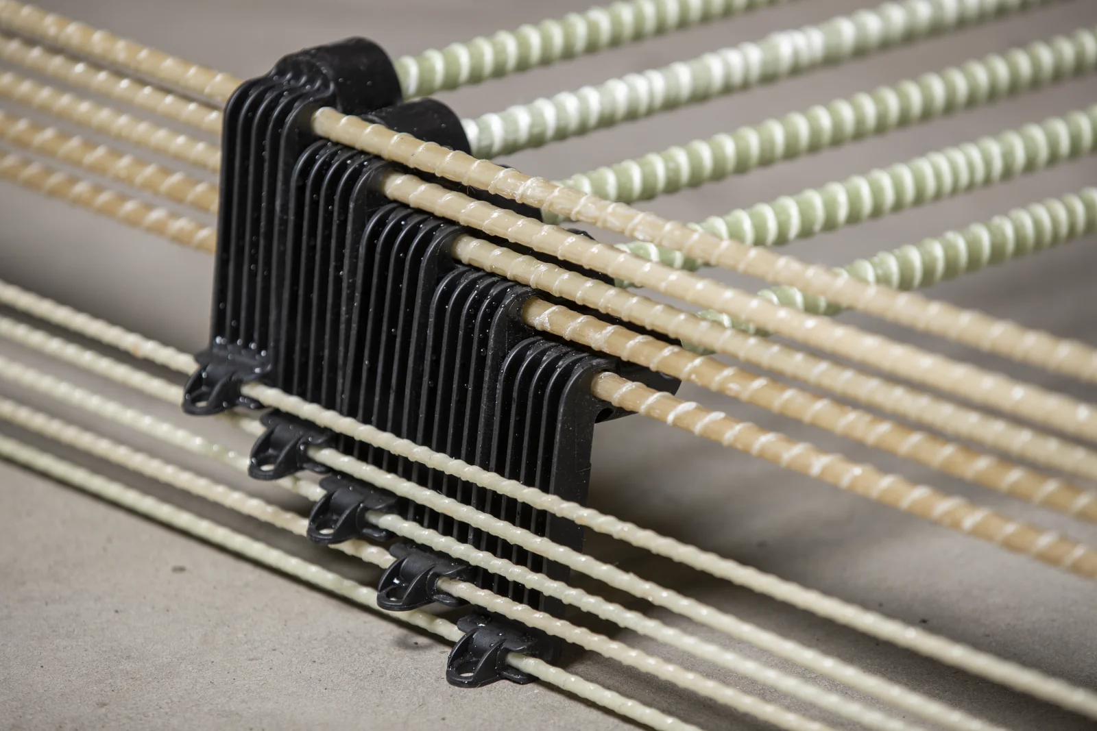 Fiber Dowels - Produkty - Laminát koš pro sklolaminátovou výztuž