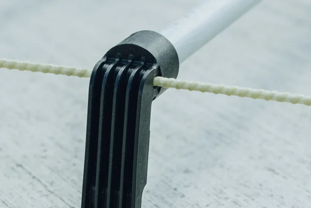 Fiber Dowels - Projekty - Laminát dilatační trny dodané do Itálie pro průmysl elektromobilů