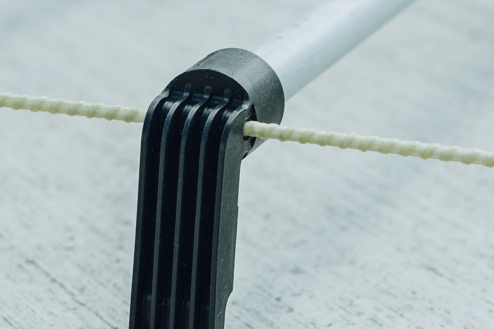 Fiber Dowels - Projekty - Laminát dilatační trny dodané do Itálie pro průmysl elektromobilů